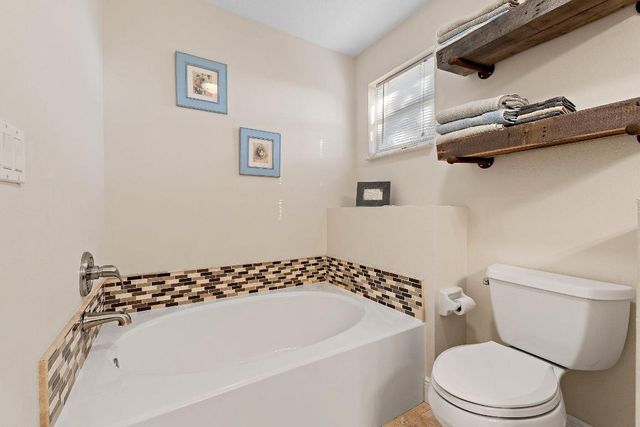 114 Pennock Landing Circle, Jupiter, FL 33458