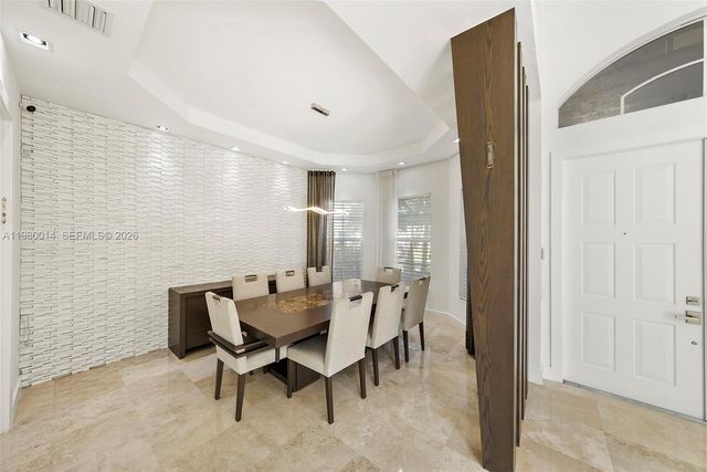 822 Meridian Lane, Hollywood, FL 33019