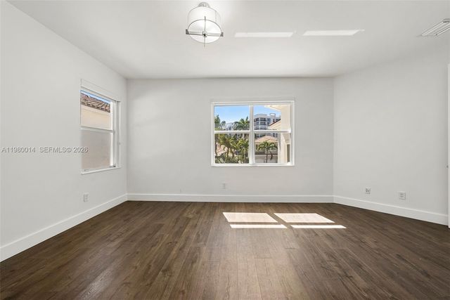 822 Meridian Lane, Hollywood, FL 33019