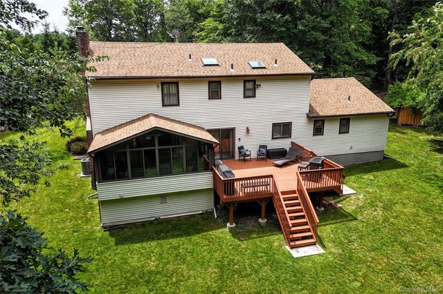 19 Church Road, Suffern, NY 10901