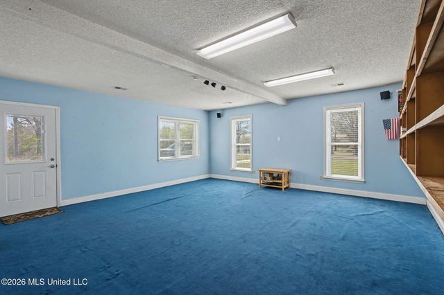 5900 Paloma Drive, Olive Branch, MS 38654