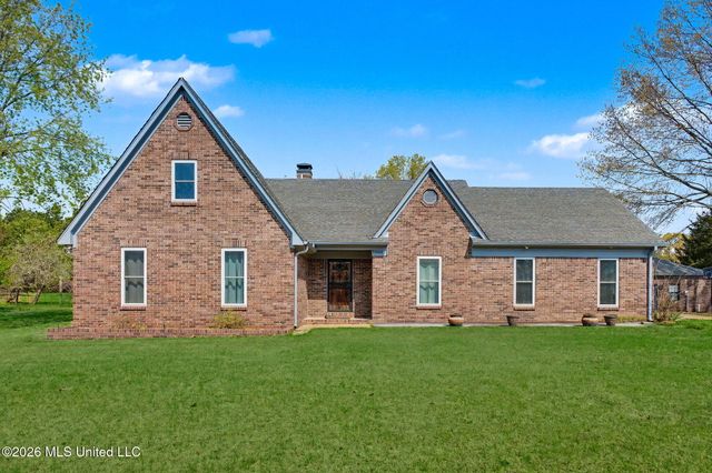 5900 Paloma Drive, Olive Branch, MS 38654