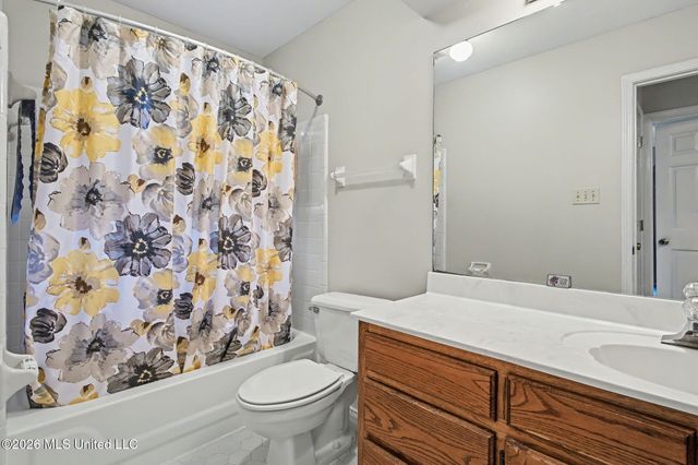 5900 Paloma Drive, Olive Branch, MS 38654