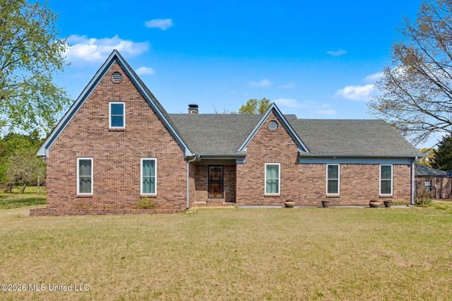 5900 Paloma Drive, Olive Branch, MS 38654
