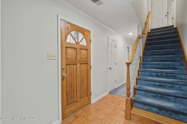 5900 Paloma Drive, Olive Branch, MS 38654