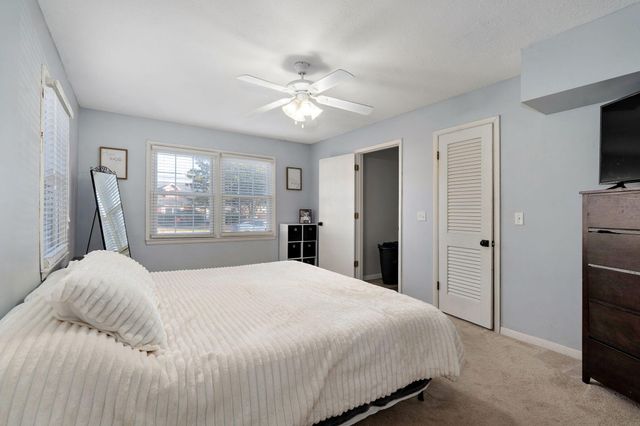 4525 S Jackson Avenue, Springfield, MO 65804