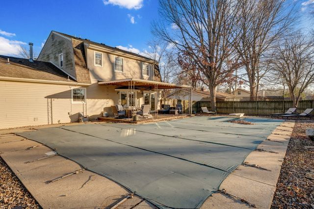 4525 S Jackson Avenue, Springfield, MO 65804