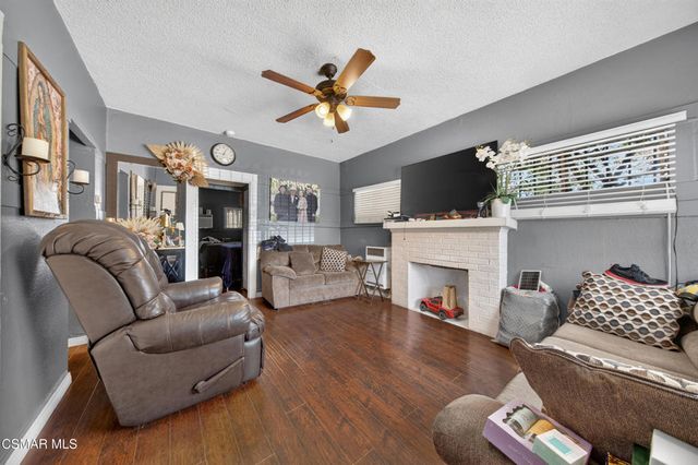 535 54th Street, Los Angeles, CA 90037
