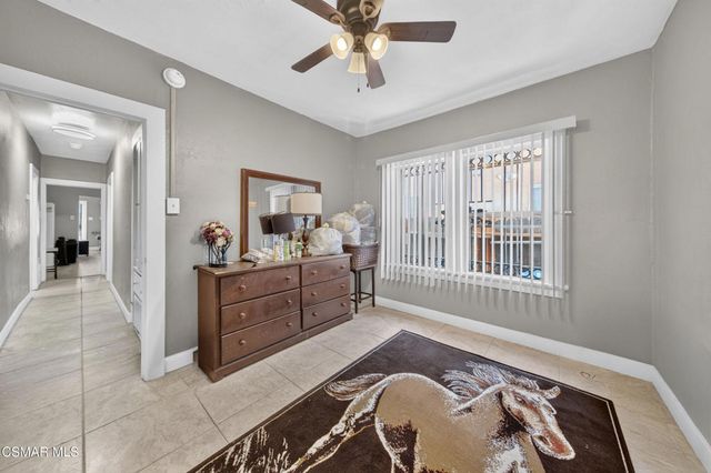 535 54th Street, Los Angeles, CA 90037