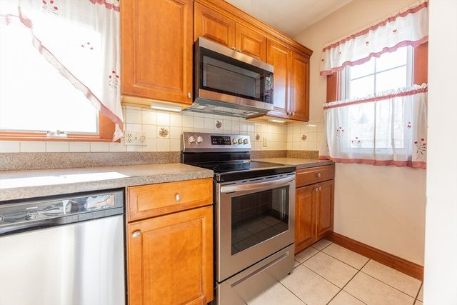 250 Forest St, Medford, MA 02155