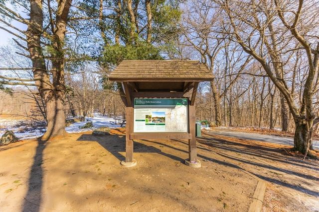 250 Forest St, Medford, MA 02155