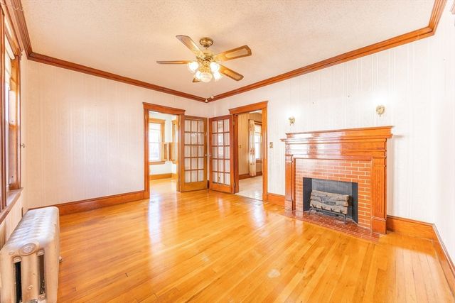 250 Forest St, Medford, MA 02155