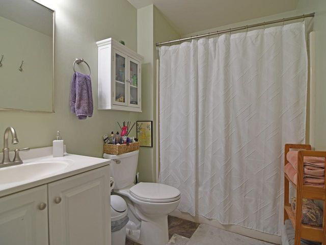 243 Hildred Drive, Burlington, VT 05401