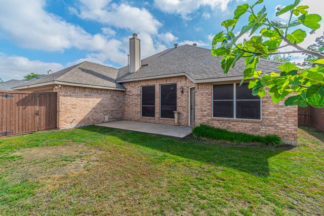 9229 Daystar Drive, Plano, TX 75025