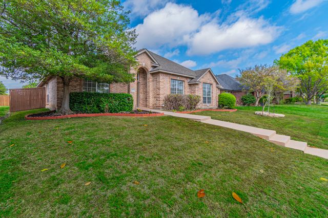 9229 Daystar Drive, Plano, TX 75025