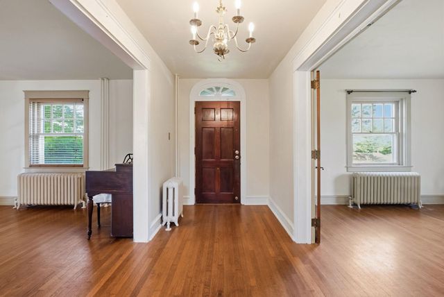 1325 S NEW ST, West Chester, PA 19382