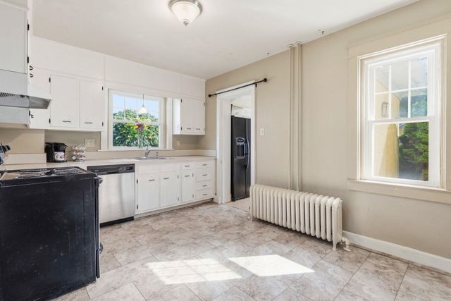 1325 S NEW ST, West Chester, PA 19382