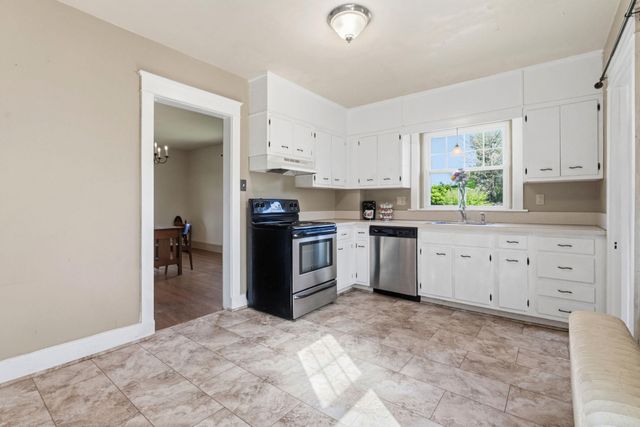 1325 S NEW ST, West Chester, PA 19382