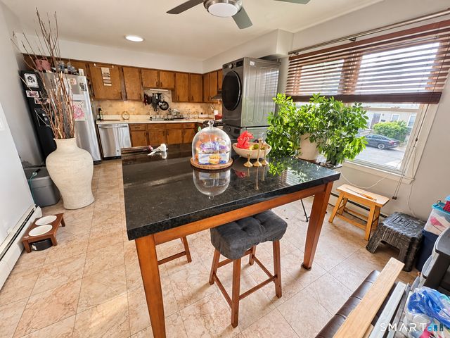 5 Brown Avenue 5, Stamford, CT 06902