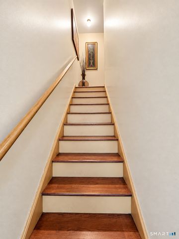 5 Brown Avenue 5, Stamford, CT 06902
