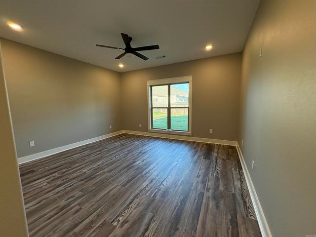 1850 Pecan Creek Drive, Conway, AR 72034