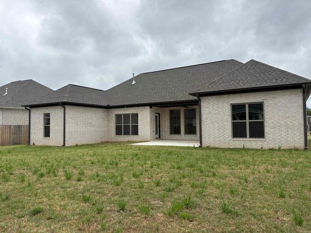 1850 Pecan Creek Drive, Conway, AR 72034
