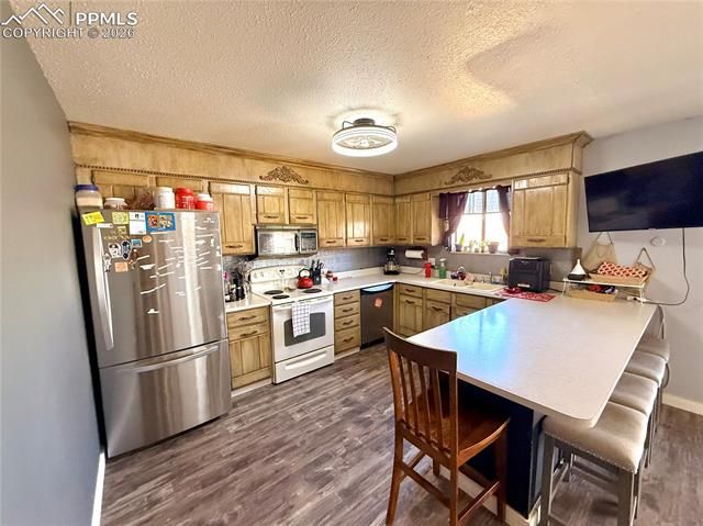 110 Encino Drive, Pueblo, CO 81005