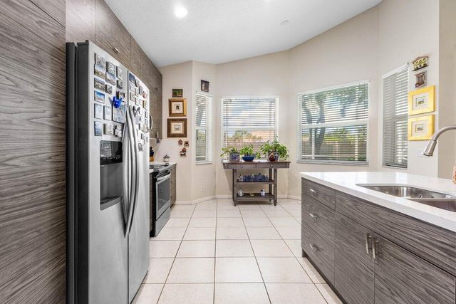 136 Hidden Hollow Terrace, Palm Beach Gardens, FL 33418