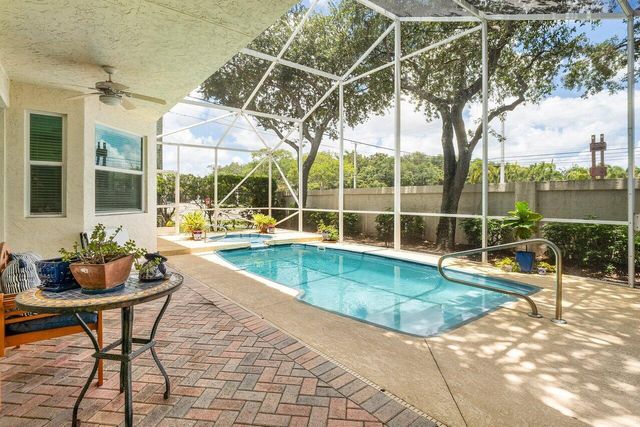 136 Hidden Hollow Terrace, Palm Beach Gardens, FL 33418