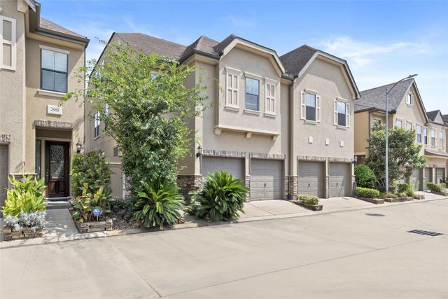 2919 Royal Oaks Grove, Houston, TX 77082