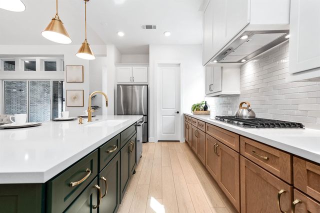 13802 Arroyo Grande Drive, Cypress, TX 77433