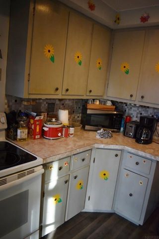 104 8th Ave SE, Oelwein, IA 50662