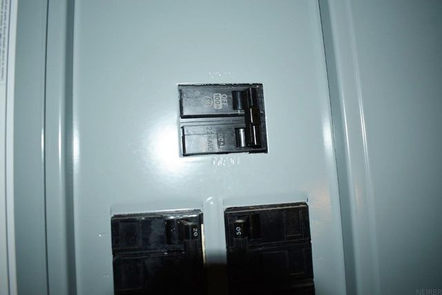 104 8th Ave SE, Oelwein, IA 50662