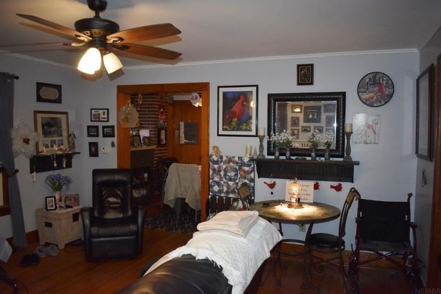 104 8th Ave SE, Oelwein, IA 50662