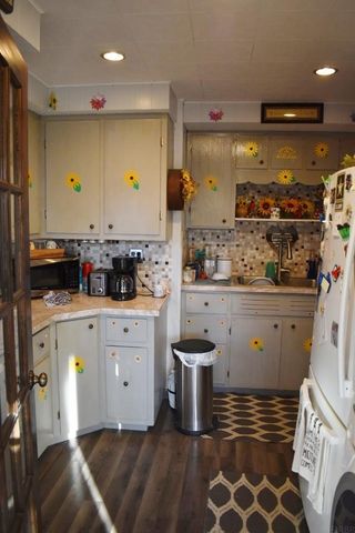 104 8th Ave SE, Oelwein, IA 50662