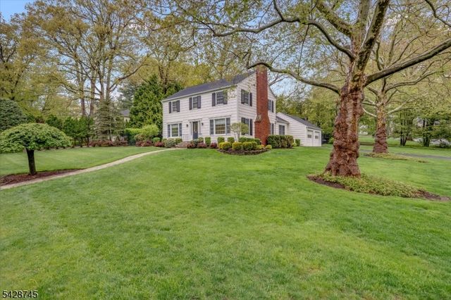 36 Cambridge Drive, Millburn Twp., NJ 07078