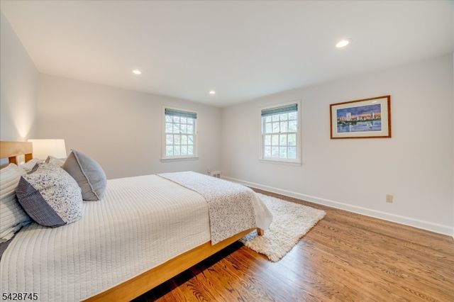 36 Cambridge Drive, Millburn Twp., NJ 07078
