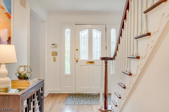 36 Cambridge Drive, Millburn Twp., NJ 07078