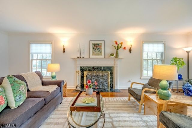 36 Cambridge Drive, Millburn Twp., NJ 07078