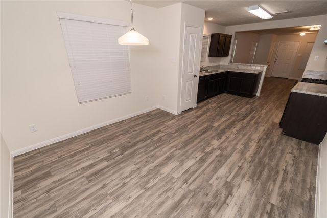 16 Lavida Court, Manvel, TX 77578