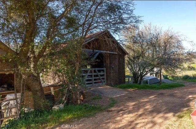 172 Rich Gulch, Oroville, CA 95965