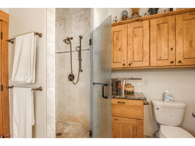 762 Geenen Rd., Cocolalla, ID 83813