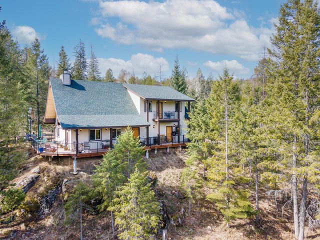 762 Geenen Rd., Cocolalla, ID 83813