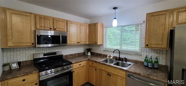 11662 Hannibal Drive, Unincorporated, MO 63138