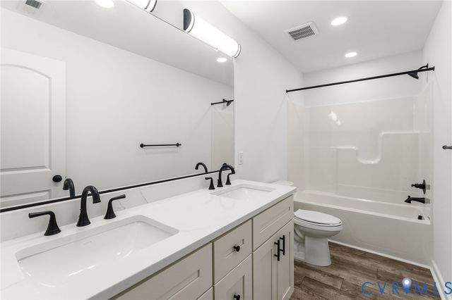 501 Smith Dr, Ruther Glen, VA 22546