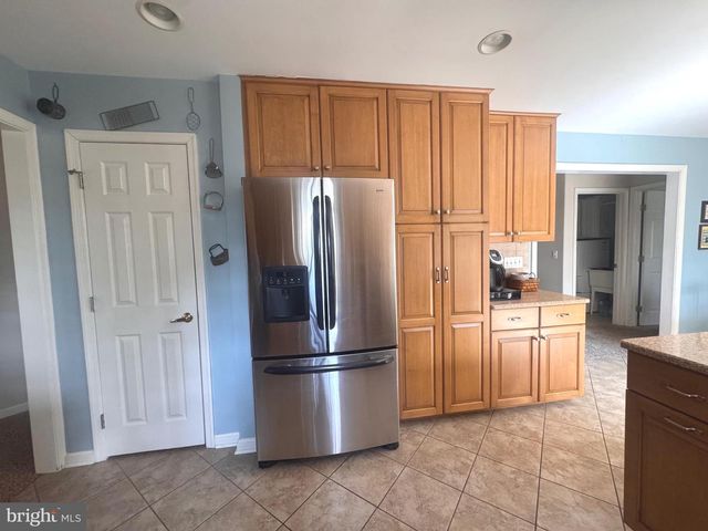 1 PINE TREE CIR, Lewes, DE 19958