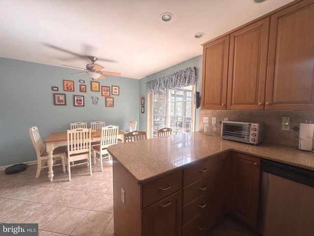 1 PINE TREE CIR, Lewes, DE 19958