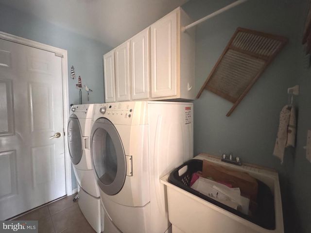 1 PINE TREE CIR, Lewes, DE 19958