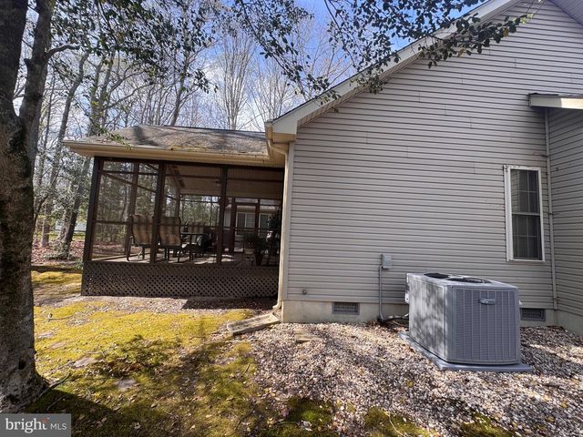 1 PINE TREE CIR, Lewes, DE 19958