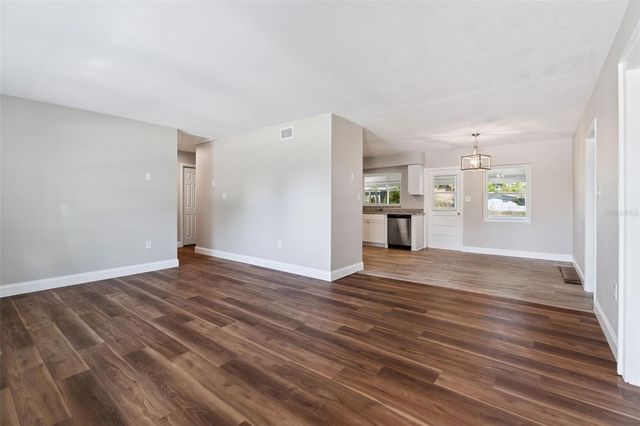 117 LESLIE AVENUE, Winter Haven, FL 33880